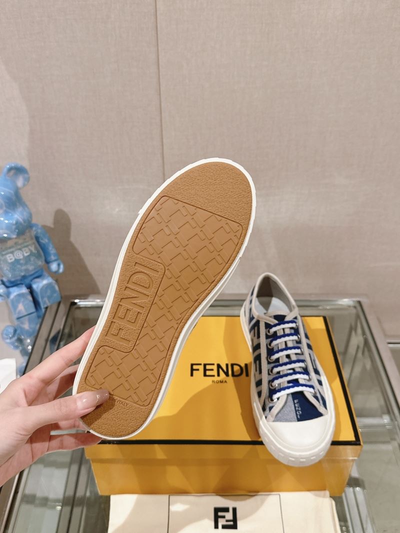 Fendi Low Shoes